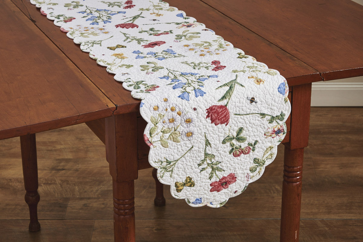 Wildflower Scalloped Table Runner